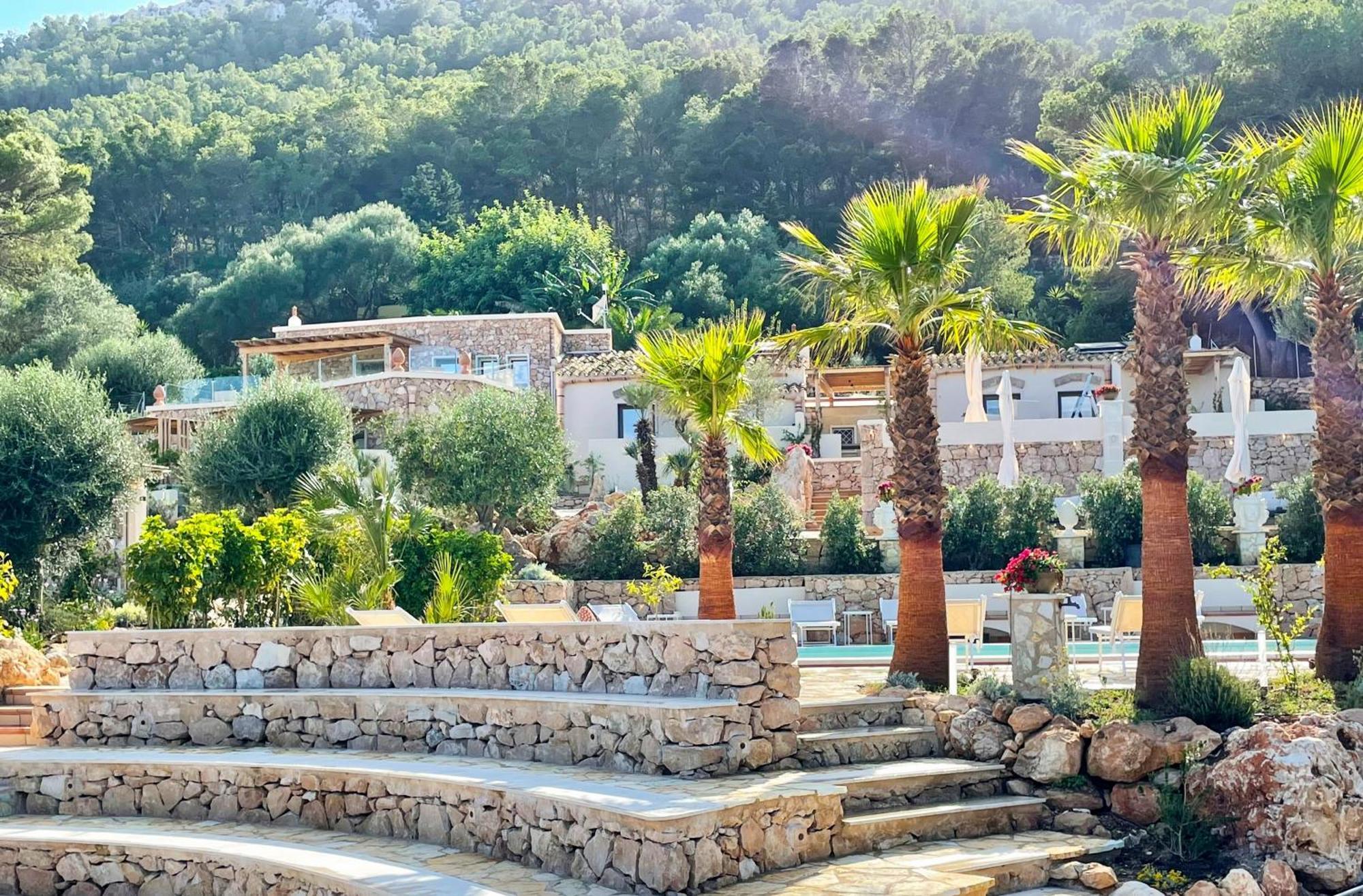 Hotel Dolcevita Egadi Eco 4*